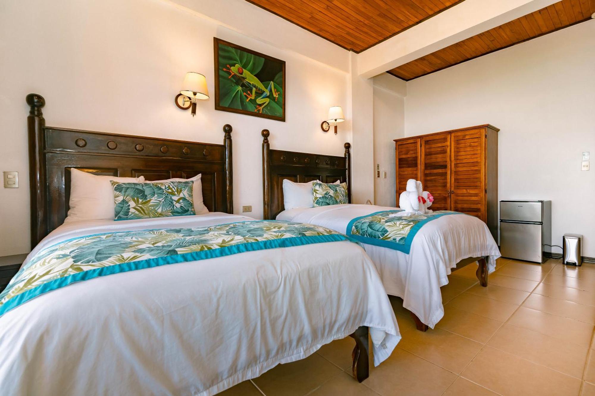 Hotel San Bada Resort & Spa Мануэль-Антонио Экстерьер фото